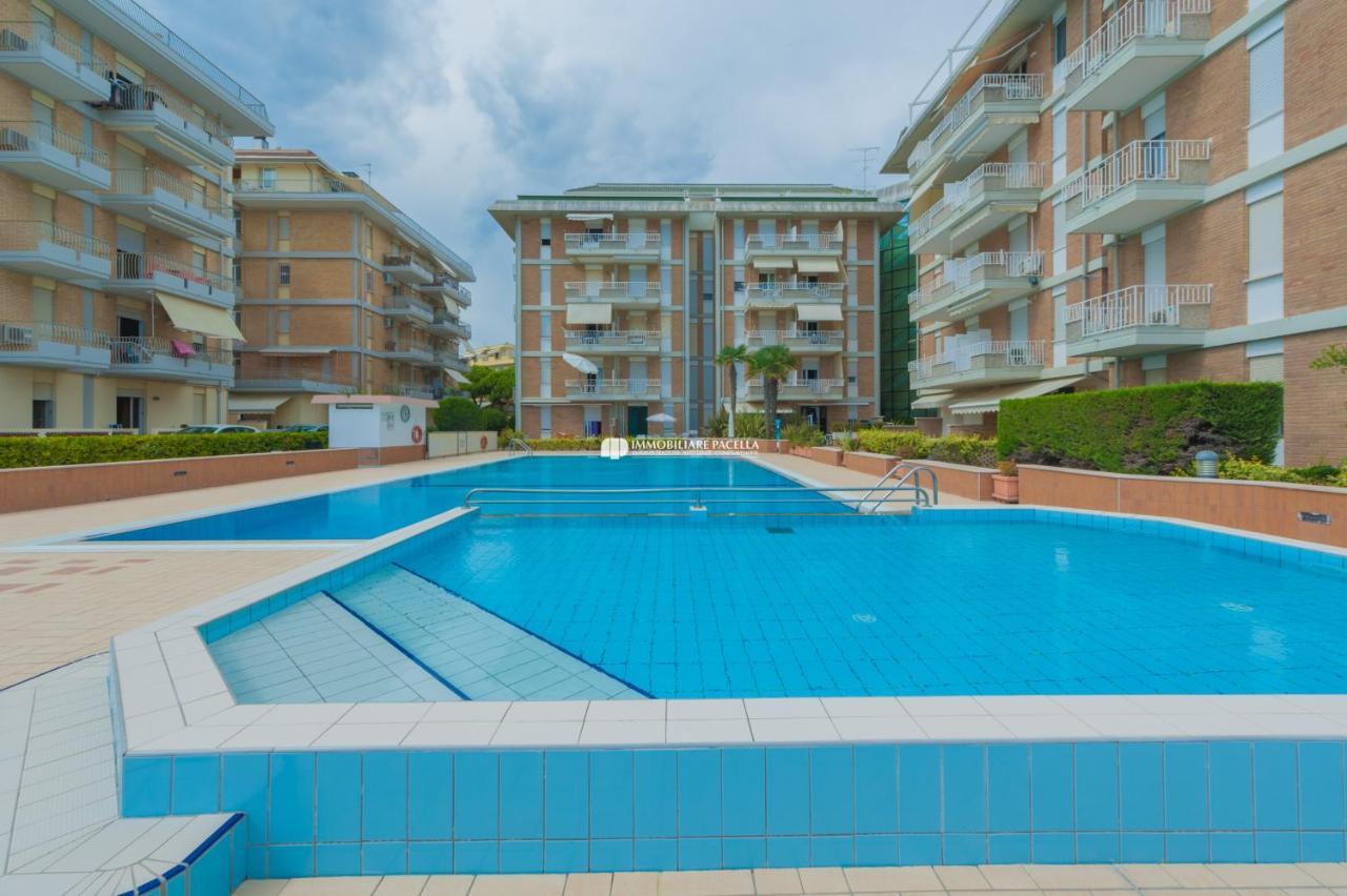 Residence Puerto Del Sol Immobiliare Pacella Lido di Jesolo Exteriér fotografie